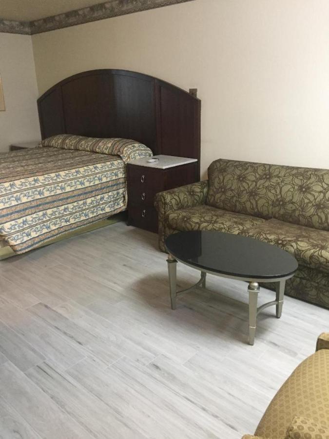 نوركو Regency Inn المظهر الخارجي الصورة